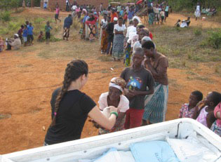Malawi Essensausgabe bei den ?rmsten